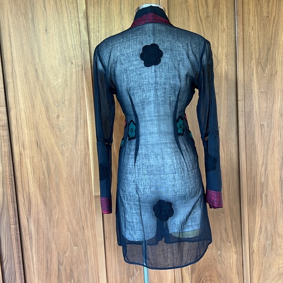 PAUL ROPP for One & Only Cover-Up, size 3 (small) - Picture 2 of 6